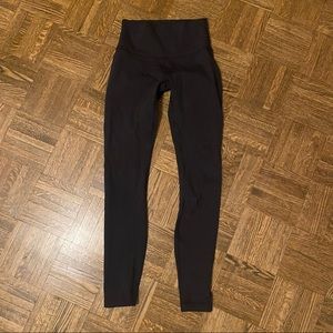 Lululemon black leggings 4 luon